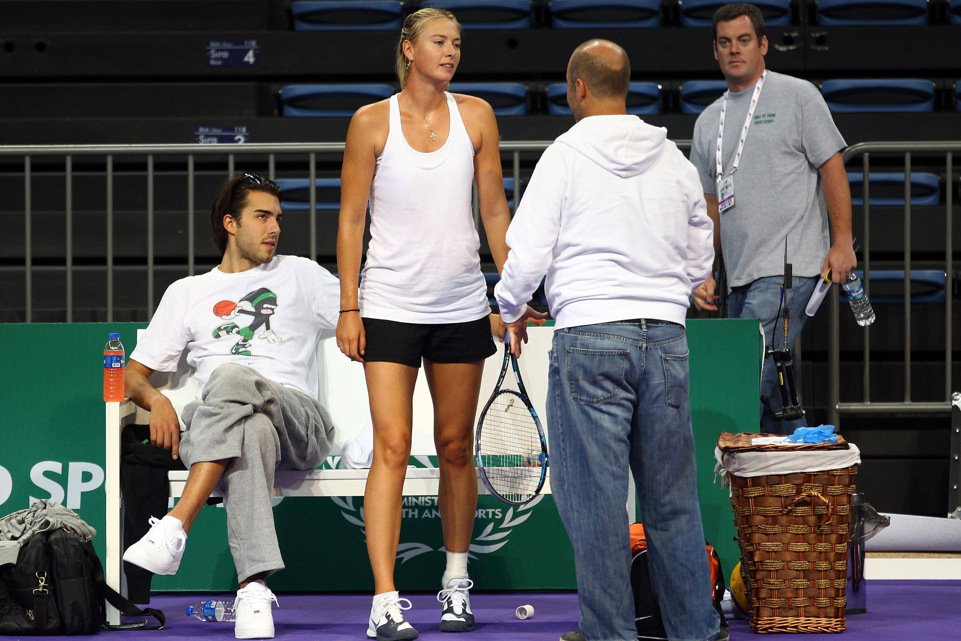 莎拉波娃在塞尔维亚队比赛中逆转,战术调整引发热议!的简单介绍